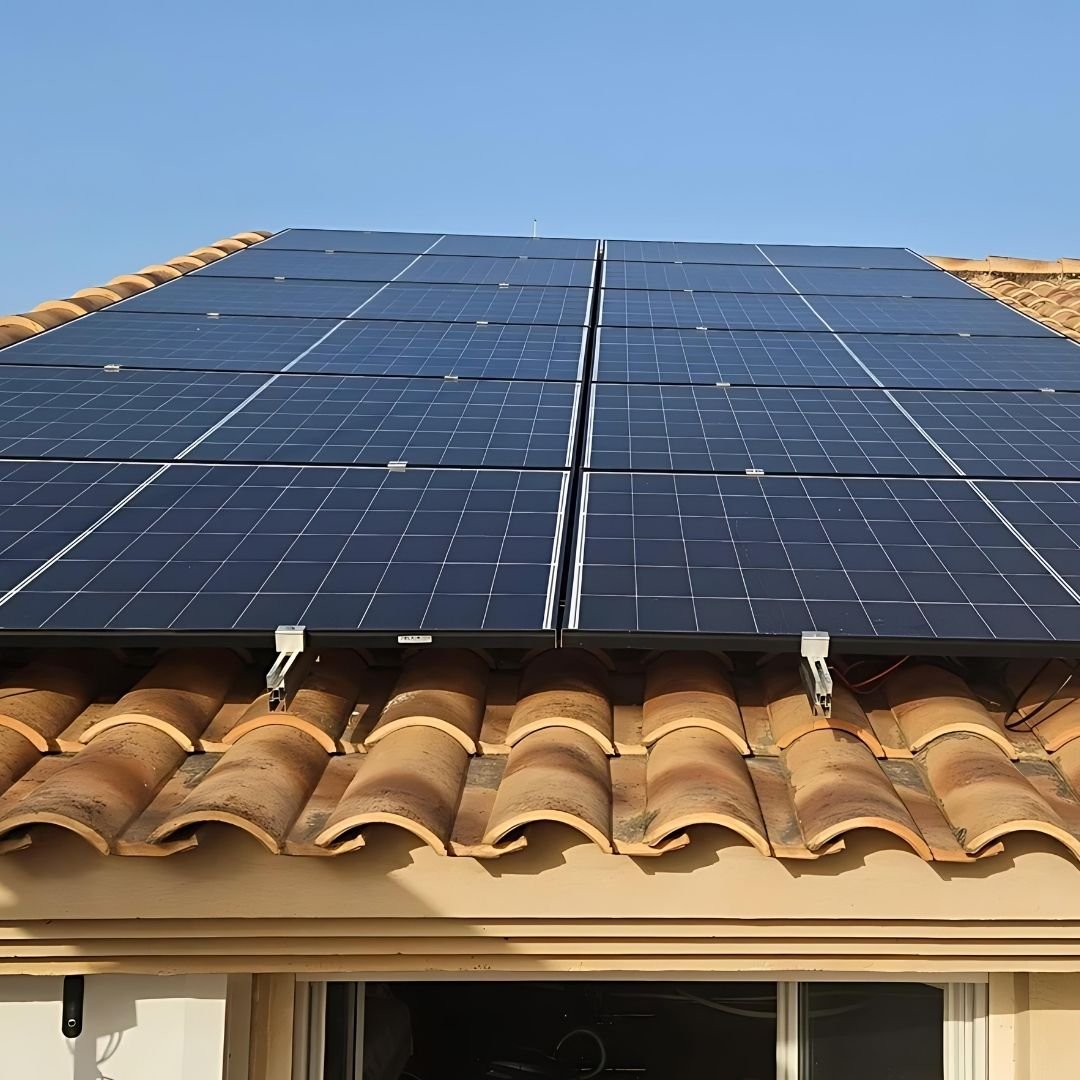 instalacion-fotovoltaica-san-miguel-de-salinas